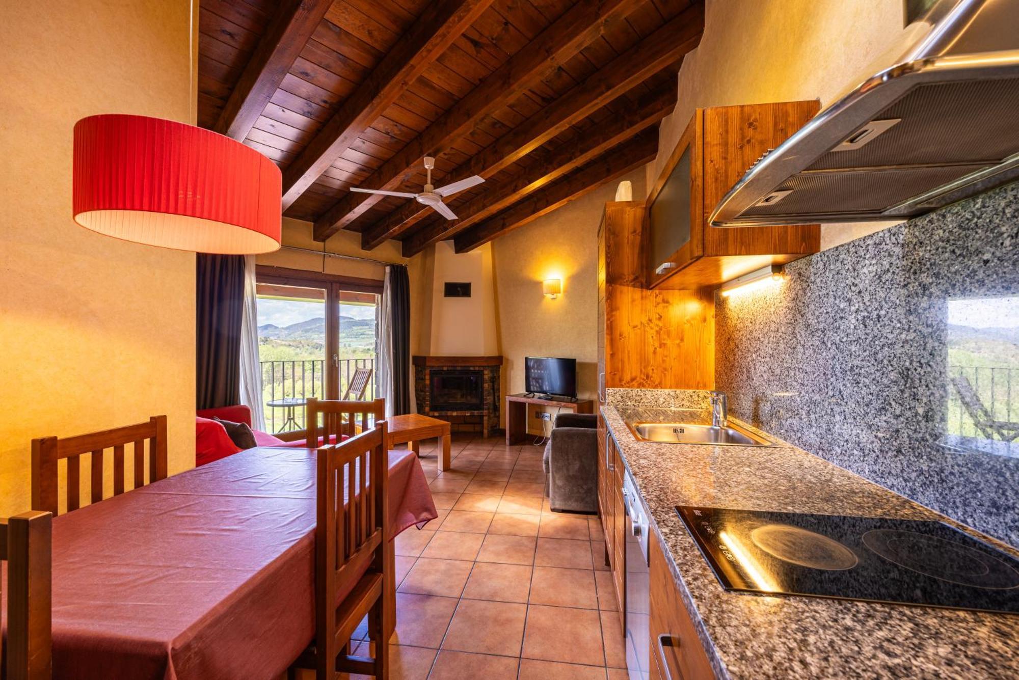 Aparthotel Bellver Bellver De Cerdanya Bagian luar foto