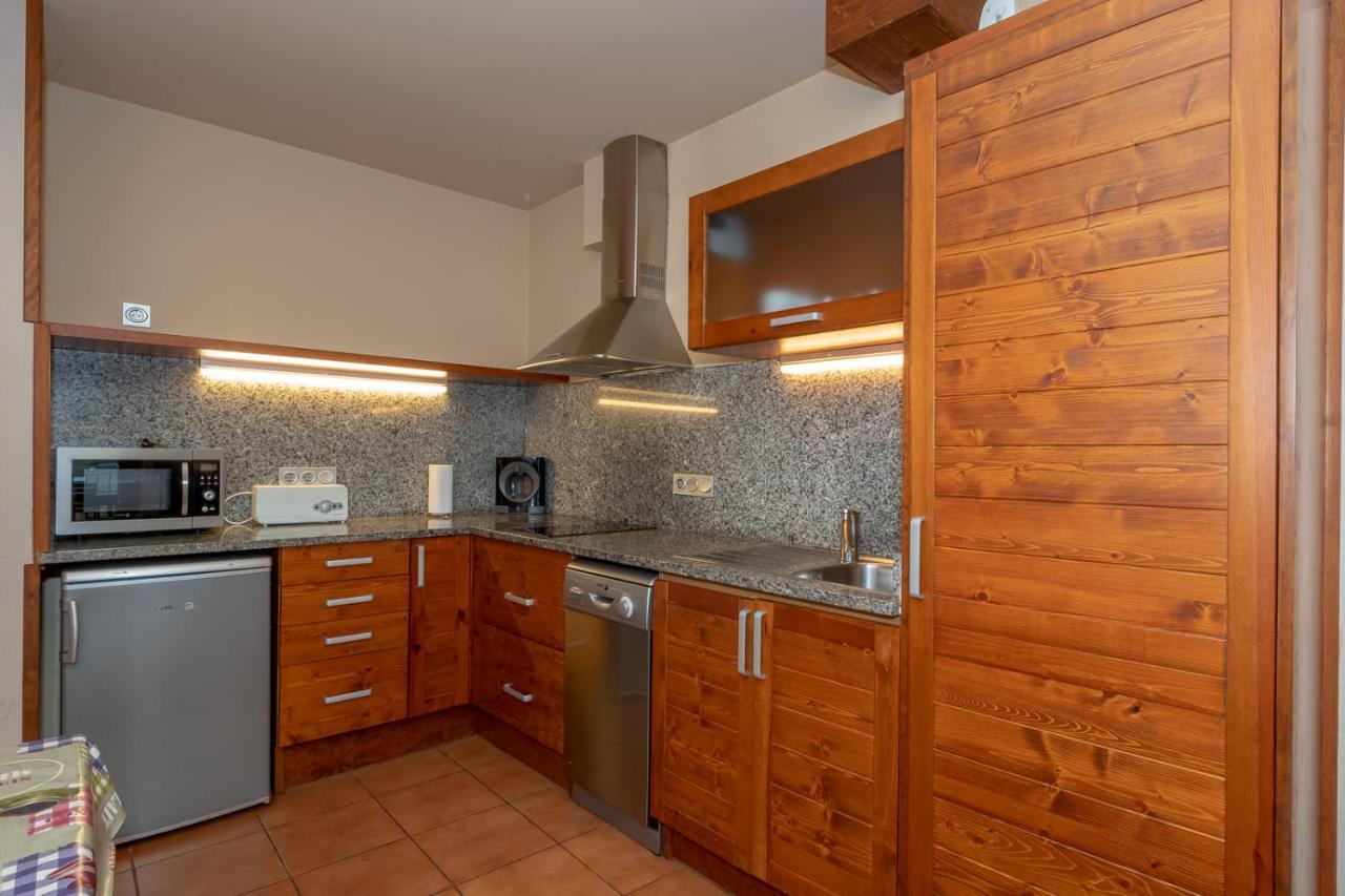 Aparthotel Bellver Bellver De Cerdanya Bagian luar foto