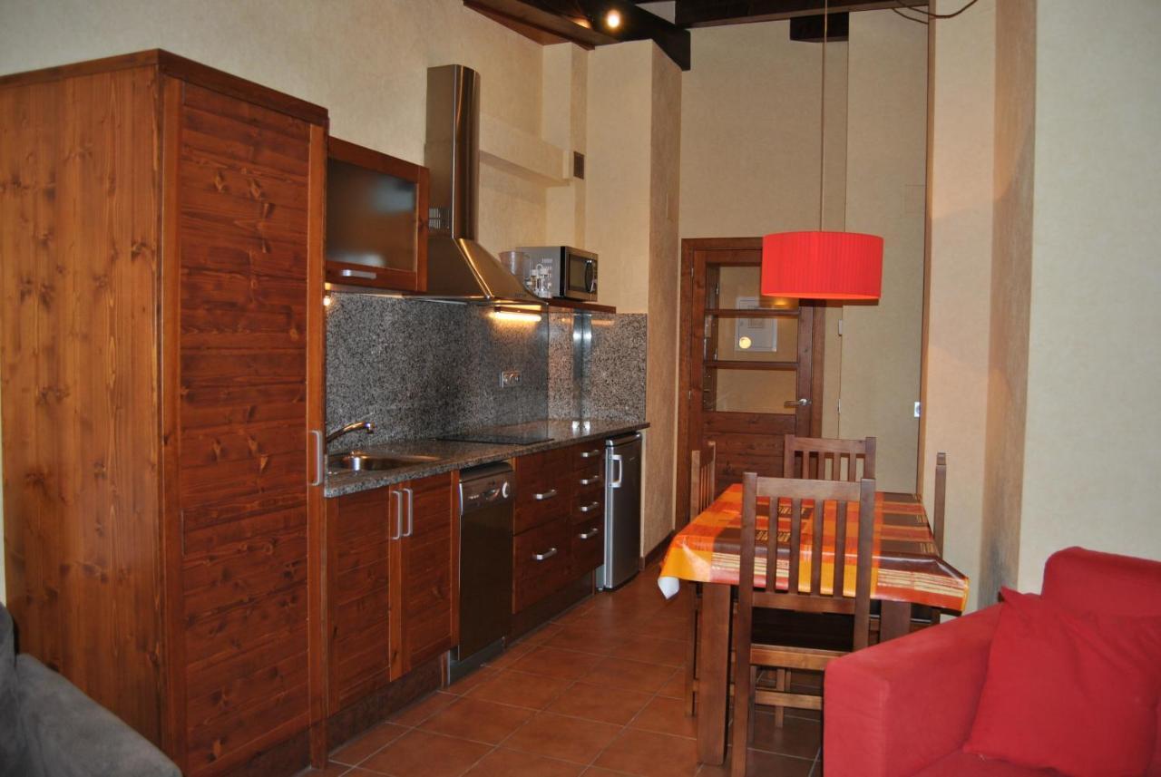 Aparthotel Bellver Bellver De Cerdanya Bagian luar foto